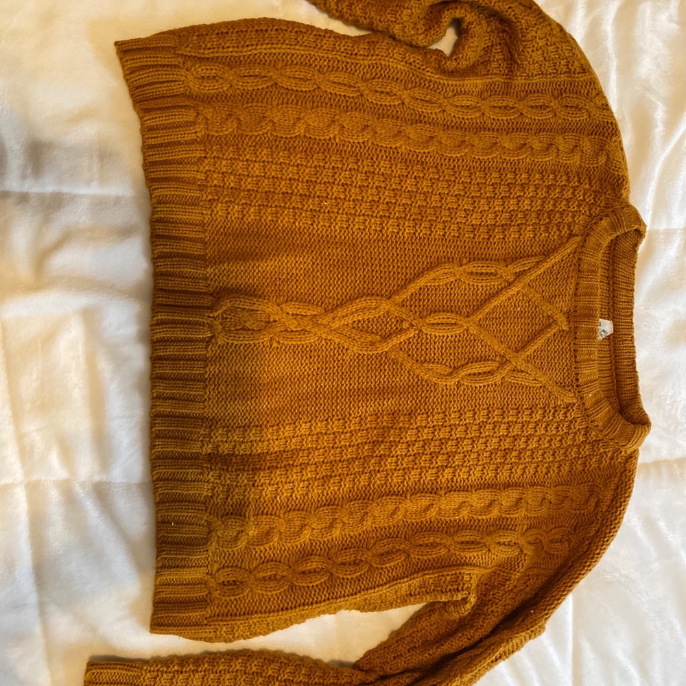 Croped sweater